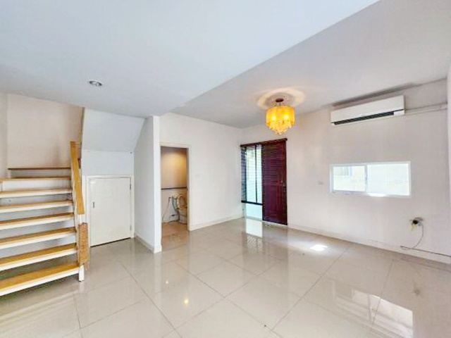 รร. นานาชาติคอนคอร์เดียน ทาวน์โฮมหัวมุม ให้เช่า 2ชั้น 4นอน บางนา กม.8 1.7กม. MRTลาซาล 5.5 กม.   29 ตรว.  สารสาสน์วิเทศสุวรรณภูมิ 2.4 กม.