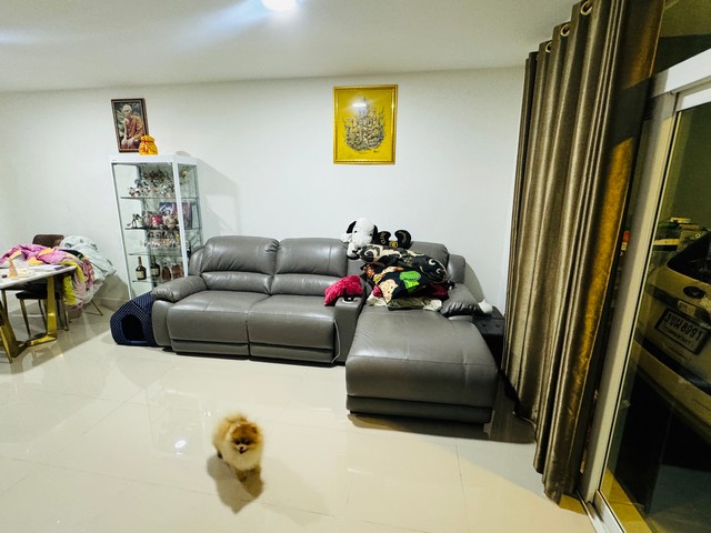 ขาย ขาดทุน  ทาวน์โฮม กัสโต้ เพชรเกษม69  แต่งเต็ม  พร้อมอยู่  3,090,000 บ.