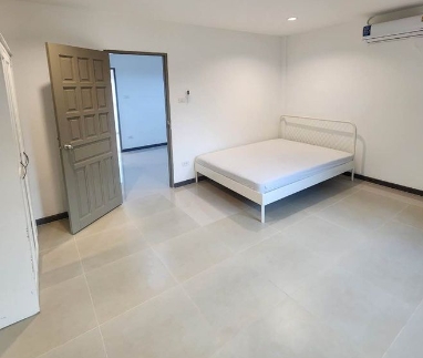 ให้เช่าทาวน์โฮม 4 ชั้น บางนา ตราด ซอย 14 ใกล้ รร.บางกอกพัฒนา