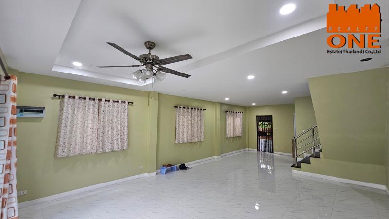 2.35ล้านฉลองกรุง ทาวน์เฮ้าสไตล์บ้านเดี่ยว 21ตร.ว.2 ชั้น2ห้องนอน2 ห้องน้ำ1 ห้องโถงใหญ่อยู่ซ.สังฆประชา เคหะฉลองกรุง ตกแต่งพร้อมเข้าอยู่-แอร์ 1-เตียง 2ยกให้เลยสนใจติดต่อ Bank 089-8999819Line id: bank-novel2.35ล้านฉลองกรุง ทาวน์เฮ้าสไตล์บ้านเดี่ยว 21ตร.ว.2 ชั้น2ห้องนอน2 ห้องน้ำ1 ห้องโถงใหญ่อยู่ซ.สังฆประชา เคหะฉลองกรุง ตกแต่งพร้อมเข้าอยู่-แอร์ 1-เตียง 2ยกให้เลยสนใจติดต่อ Bank 089-8999819Line id: bank-novel