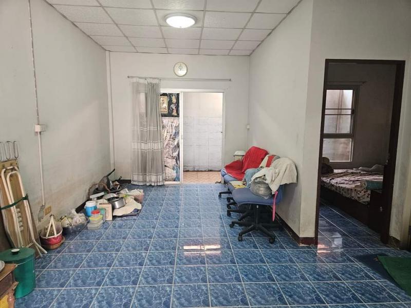 ขายทาวน์เฮ้าส์ชั้นเดียว หน้ากว้าง 6 เมตร 21 ตรว. หมู่บ้านราชพฤกษ์ 5 คลองหนึ่ง นวนคร รังสิต ปทุมธานี