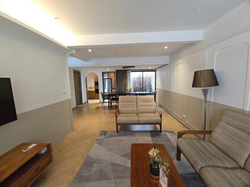 ขายทาวน์เฮ้าส์ 2 ชั้น เอกมัย 22 ใกล้โรงเรียนไทยคริสเตียน นาดที่ดิน 30 ตรว. 3 ห้องนอน 3 ห้องน้ำ