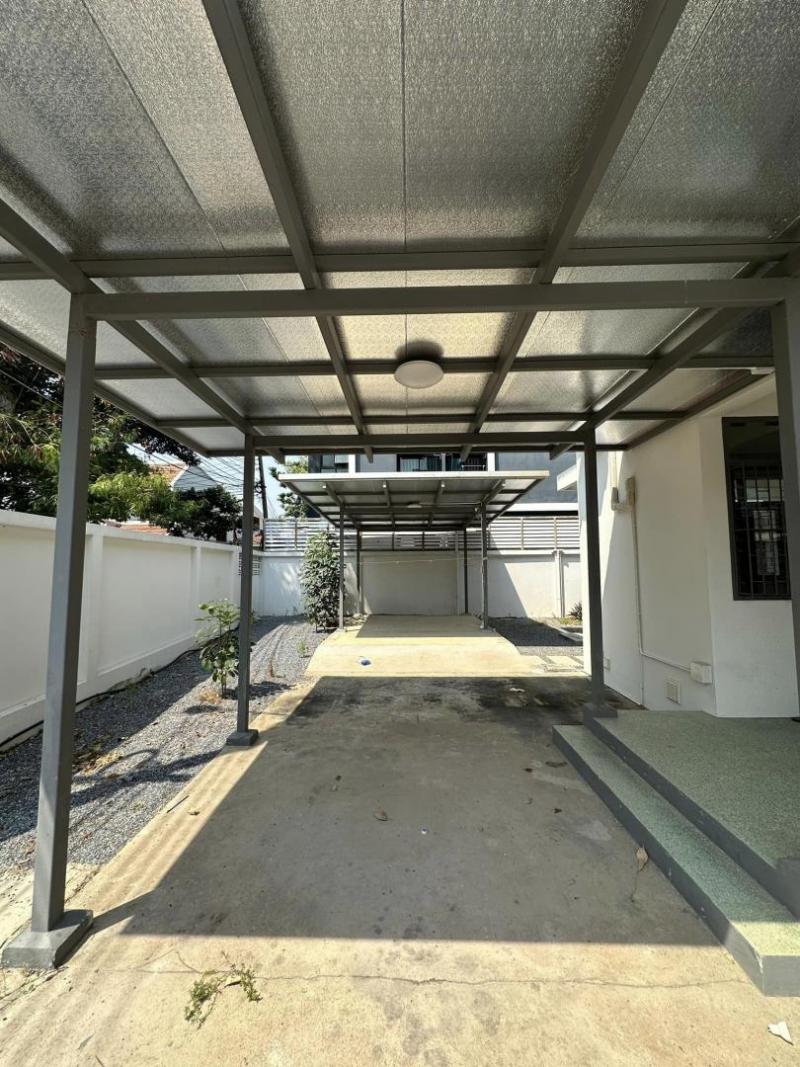 ให้เช่า บ้านเดี่ยว2ชั้น สุขุมวิท 60/1 ใกล้ BTS-บางจาก -ระโขนง พื้นที่ 156 ตาราง วา พื้นที่ใช้สอย624 ตารางเมตร 4 ห้องนอน 3 ห้องน้ำ