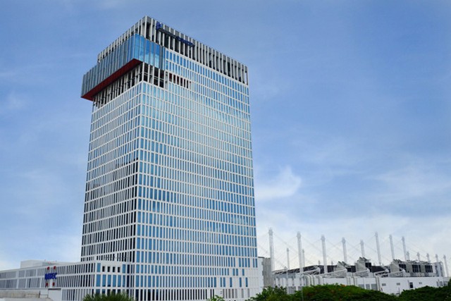 ออฟฟิศให้เช่า บางนา ไบเทค อาคารภิรัช ทาวเวอร์ แอท ไบเทค เริ่ม 100 ตรม.  O2,512,59O9, O84,543,4833 www.irentoffice.com