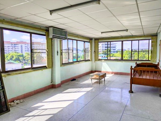 บิ๊กซี พระราม2 4กม.อาคารพาณิชย์ 5ชั้น 3คูหา 16นอน ถูกที่สุด คุ้มที่สุดในย่านนี้ โรงงาน เซ็นทรัล พระราม 2 3.9 กม. 9 น้ำ 965 ตร.ม.62 ตร.วา.