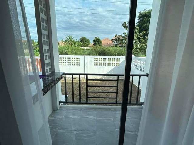 บ้านเดี่ยวซื้อสดหรือผ่อนตรง  พิกัด: โป่ง พัทยา-อ่างมาบประชัน