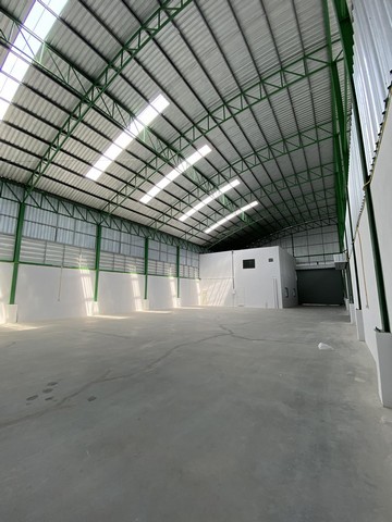 ให้เช่าโกดังสร้างใหม่ ย่านพระราม2  พันท้ายนรสิงห์  560 ตารางเมตร สำนักงาน 2 ชั้น  ไฟ  3 เฟส