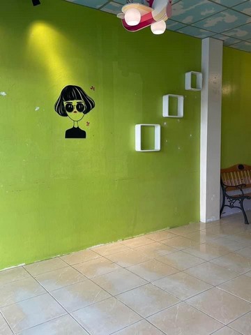 ขายอาคารพาณิชย์ 3 ชั้น ติดตลาดไนท์ บางเสร่ ใกล้ทะเล TP-C0705