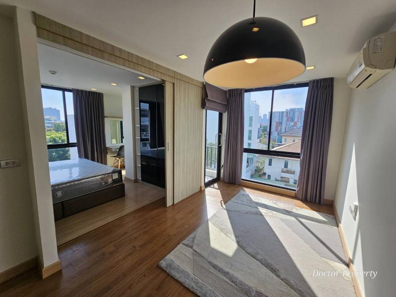 ขายต่ำกว่าราคาประเมิน
 Yield 7.5% !! 
 
 ดิ
 เอซ ทองหล่อ เฟอร์บิ้วอิน พร้อมอยู่
 
 1 ห้องนอน 39.19 ตรม. 
 
 Shock Price!! The Ace Ekamai Condo For Sale
 
 One Bedroom, Fully furnished, Ready to move in!
 
 Area Usable 39.19 SQ.M. 
 
  
 
 โครงการ
 : ดิ เอซ เอกมัย| The Ace Ekamai
 
 ที่ตั้ง
 :  88
 ซ.เอกมัย12 คลองตันเหนือ วัฒนา กทม 10110| 88 Ekamai 12 Alley, Khlong Tan Nuea, Watthana,
 Bkk 10110
 
 --------------------------------------------------------------------------
 
 ราคาขาย  3,200,000
 บาท (จากเดิม 4,500,000
 บาท)
 
           Yield
 7.5 %    
 
 --------------------------------------------------------------------------
 
 ประเ