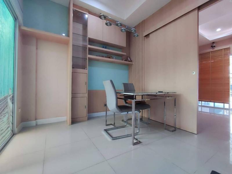 ให้เช่าทาวน์โฮม 3 ชั้น 3 ห้องนอน โครงการชวนชื่นโมดัส วิภาวดี เฟส 2 ติดถนนวิภาวดี ใกล้เจ๊เล้ง