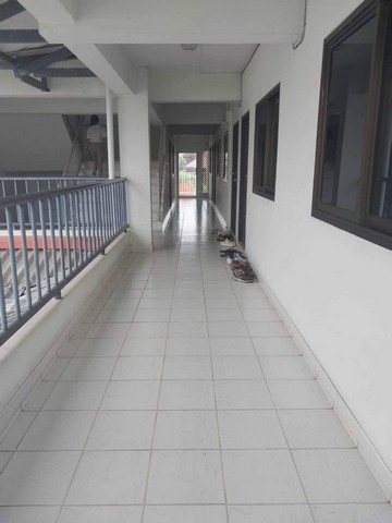 หอพัก 3 ชั้น ใกล้ม.เชียงใหม่  โซนสุเทพ