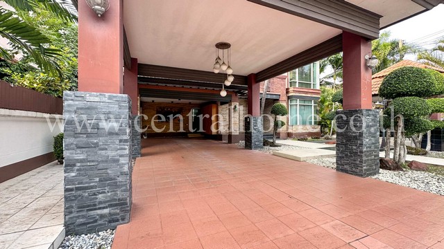 บ้านเดี่ยว มณีรินทร์ เอ็กซ์คลูซีฟ ลากูน หลังมุม แปลงใหญ่