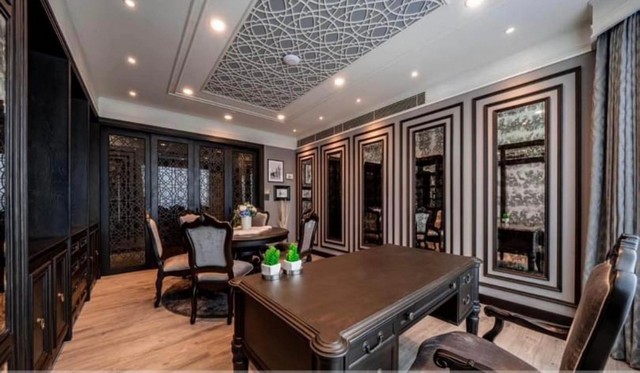 LV52919 ให้เช่า คอนโด เดอะ พาร์ค ชิดลม The Park Chidlom คอนโดหรู บนถนนชิดลม ใกล้ BTS ชิดลม และ ท่าเรือชิดลมราคาเช่า : 270,000 บาท/เดือน ที่ตั้ง : ถนนชิดลม แขวงลุมพินี เขตปทุมวัน กรุงเทพฯ 10330ชื่อโครงการ : เดอะ พาร์ค ชิดลม The Park Chidlomรายละเอียด :- พื้นที่ 258.87 ตร.ม.- ชั้น.25- 3 ห้องนอน  - 4 ห้องน้ำ - ตกแต่งพร้อมอยู่- มีห้องนอนและห้องน้ำแม่บ้านแยกต่างหาก - มีห้องทำงานอีก 1 ห้อง ที่จอดรถแบบ fix 2 ที่จอดสิ่งอำนวยคว