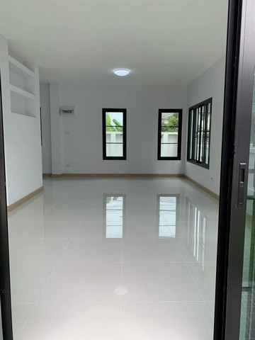 บ้านสร้างใหม่ 3 หลังสุดท้าย สไตล์โมเดิร์น สันนาเม็ง สันทราย