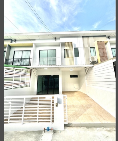 ขายทาวน์โฮม คอนเนค 27 สวนหลวง-อ่อนนุช ซ.เฉลิมพระเกียรติร.9ซ.67