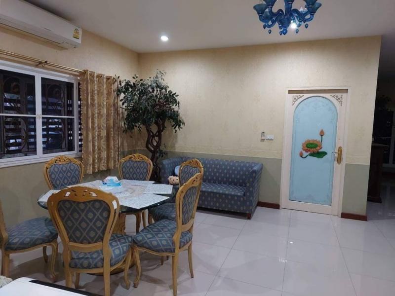 กุลพันธ์วิลล์ 8 ขาย 10.9 ล้าน 99 ตรว. 5 นอน 6 น้ำ บ้านหลังใหญ่ 2 ชั้น หนองควาย หางดง เฟอร์นิเจอร์ครบ พร้อมเข้าอยู่ได้เลย