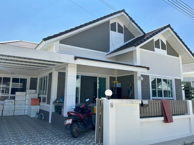 ขายที่ดิน 3-0-10 ไร่ ซอยคุ้มเกล้า 50   กรุงเทพ  ZT520