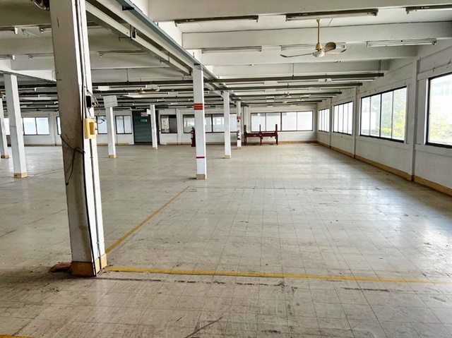 3ตึก พร้อม รง.4 พระรามที่ 2 ซอย 14-24  บิ๊กซี ดาวคะนอง 2.3 กม.โรงงาน สำนักงาน 4.5ไร่  ให้เช่า 14,000ตร.ม. ม.สยาม 4.2กม. รพ.บางมด 2 กม.