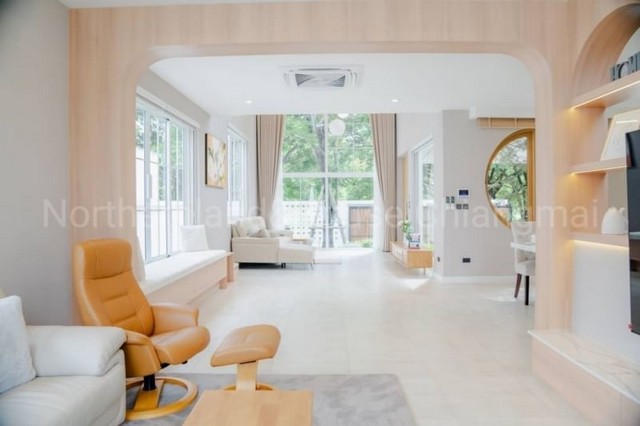 พูลวิลล่าสร้างใหม่ 2 ชั้น สไตล์ญี่ปุ่น ตกแต่งสวย แม่เหียะ