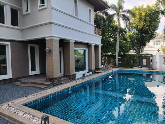 HR1992ขายบ้านเดี่ยว เนื้อที่ดิน 238  ตรว.ย่านรามคำแหง 164 ใกล้พาซิโอรามคำแหง เดินทางสะดวกใกล้ถนนวงแหวนรอบนอก