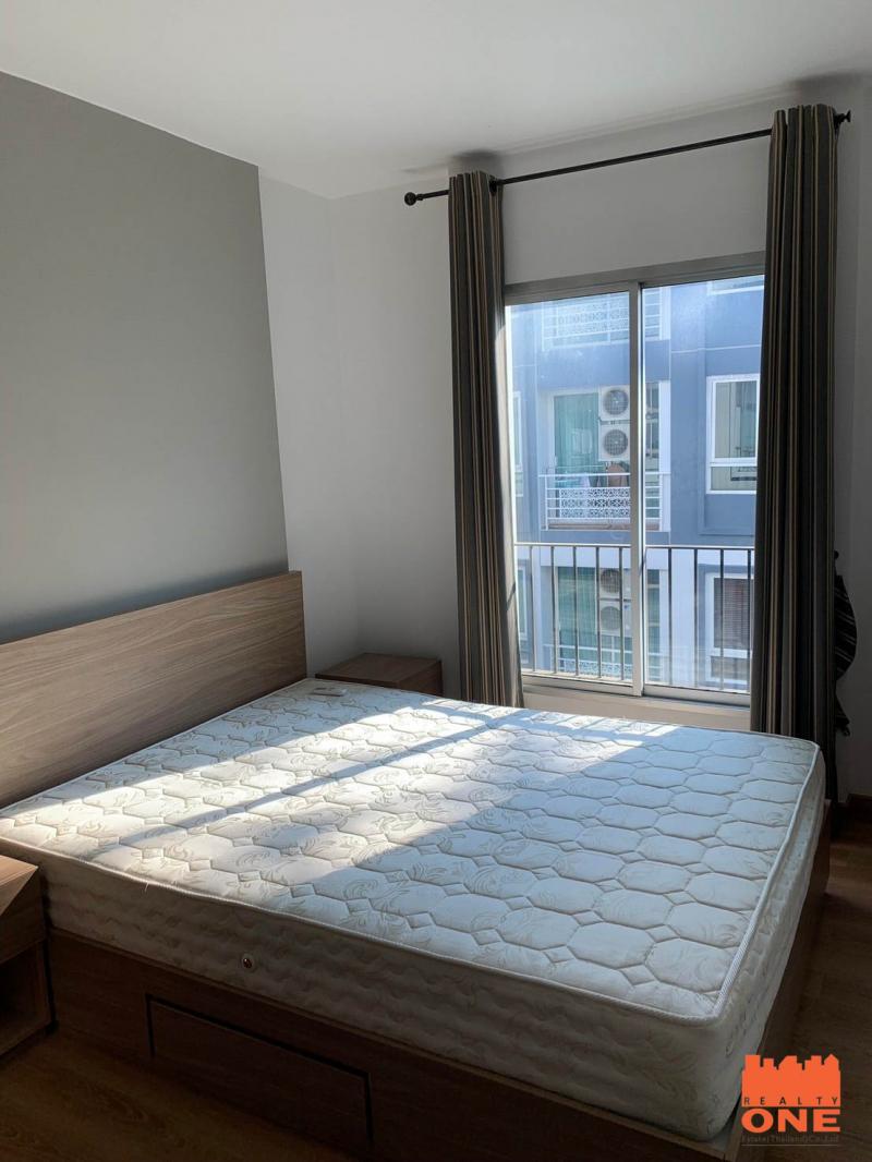 [ ขายด่วน ] คอนโด แชปเตอร์วัน เดอะแคมปัส ลาดพร้าว 1 พื้นที่ 29.10 ตร.ม. ชั้นที่ 71 ห้อง 1 ห้อง 1 ที่จอดรถวิวสวย ชั้น 7 พร้อมเฟอร์นิเจอร์ เดินทางสะดวกสบายใกล้รถไฟฟ้า เพียง 350 เมตร ถึงสถานีรถไฟฟ้า MRT พหลโยธิน สิ่งอำนวยความสะดวกภายในอาคาร เช่น สระว่ายน้ำ ฟิตเนส ระบบรักษาความปลอดภัยตลอด 24 ชั่วโมง และอื่นๆ นอกจากนี้บริเวณใกล้เคียงยังใกล้กับ มหาวิทยาลัยเกษตรศาสตร์, ห้างยูเนี