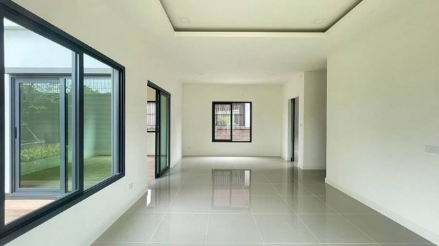 บ้านเดี่ยว 2 ชั้น วิวภูเขา โมเดิร์นล้านนา โครงการบุราสิริ สันผีเสื้อ