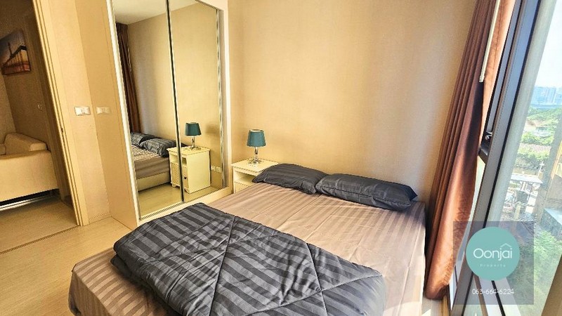 For Rent Rhythm Sukhumvit 42 1 Bed 1 Bath 27.03 sqm. Floor 3 BTS EkkamaiRefID: OJ_001_RT42Rental Rate 20,000 THB/MonthMinimum contract of 1 year, 2-month security deposit, 1-month advance** Welcome Co-Agent **==============================Room Detail- Size 27.03 sqm., Floor 3- 1 Bedroom 1 Bathroom  1 Living Room,  1 Kitchen- Fully furnished, Ready to move in!!- Electric apparatus: TV, refrigerator, air conditioner, microwave etc.==============================For more details,&nbsp;please contactOonjai Property - Khun GibCALL:&nbsp;(+66) 063-664-6224LINE: oonjai-property==============================Facilities:- Welcome Lobby- Mailroom- Saltwater Swimming Pool- Fitness Center- Relaxation Garden- Keycard Access- Passenger Elevators- Parking Lot- Closed-Circuit Cameras- 24-Hour Security SystemNearby:- Gateway Ekamai- Ekamai Bus Terminal- Major Cineplex Ekamai- Park Lane Ekamai- Big C Ekamai**********************ให้เช่า ริธึ่ม สุขุมวิท42 1 ห้�