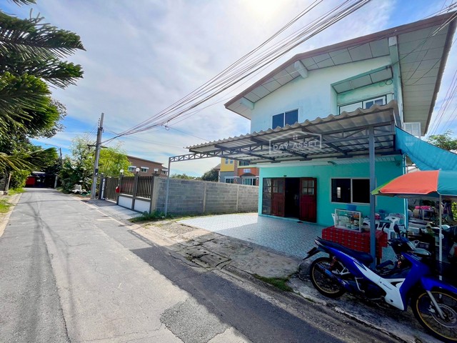 ขายบ้านเดี่ยวสร้างเอง 2 ชั้น 3 หลัง ซอยเพชรเกษม 79 แยก 17 เนื้อที่ 111 ตร.ว. ขายเพียง 5,500,000 ล้านบาท