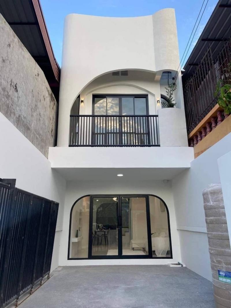 ราคาสุดคุ้ม มีเพียงหลังเดียวเท่านั้น! ขายเพียง 2.xx ล้าน 17 ตรว. ดอนแก้ว แม่ริม ทาวเฮ้าส์ 2 ชั้น ใกล้เมือง ทำเลดี ของแถมจัดหนักจัดเต็ม 