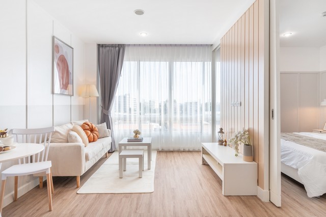 ขายคอนโดเหมาะซื้อลงทุนมากๆๆขาย HappyCondo ลาดพร้าว101 ตึกเซาท์เลี้ยงสัตว์ได้ ห้องเป็นแบบ 1 นอน 1 น้ำ 2 ห้องติดกัน ชั้น4 ห้องมุม วิวเมืองขนาดพื้นที่ห้อง 114.14 ตรม. มีพื้นที่จอดรถได้ 2 ช่อง (Fix ช่องละ 12 ตรม)แถมเครื่องใช้ไฟฟ้า เฟอร์นิเจอร์ ครบครัน พร้อมเข้าอยู่ได้เลยกระเป๋าใบเดียวเลขที่ห้อง 787/21 กับ 787/21(2) ขายพร้อมกัน 2 ห้อง ปล่อยเช่าได้ Yield 8 คุ้มค่ากับการลงทุน ขายเพียง 4,990,000 บาท (ค่าโอน