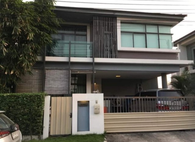 P72 ให้เช่า บ้านเดี่ยว เศรษฐสิริ ศรีนครินทร์ – พระราม 9 Setthasiri Srinakarin-Rama9 ซอยกรุงเทพกรีฑา 7 หรือรามคำแหง 60 เดินทางสะดวก