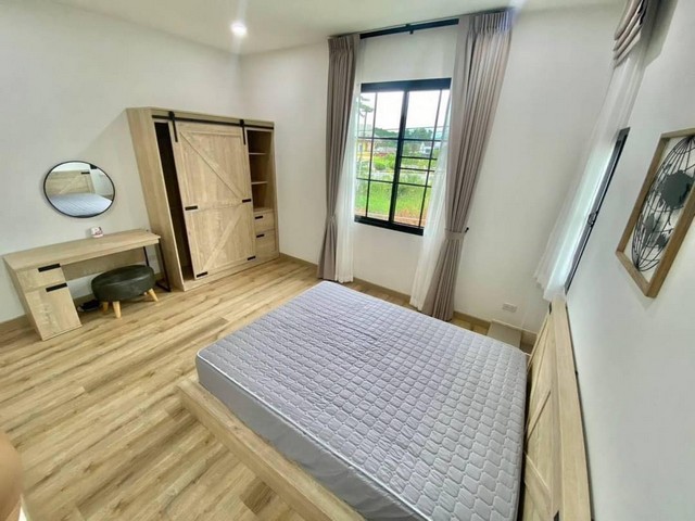 บ้านใหม่ให้เช่าพึ่งตกแต่งเสร็จ พร้อมเฟอร์นิเจอร์ โซนหางดง เชียงใหม่