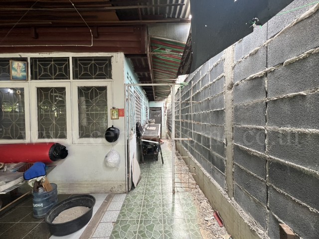 บ้านเดี่ยว ซอยลำลูกกา 19 คลอง 2 ใกล้สถานีรถไฟฟ้า คูคต