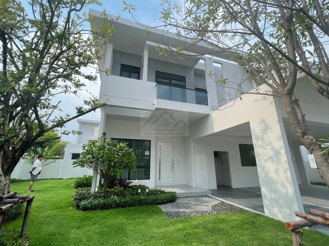 ขายบ้านเดี่ยวใหม่ 2 ชั้นหลังใหญ่ 89.4 ตรว. โครงการมัณฑนา บางนา กม 15 MANTANA Bangna km 15 ติดถนนใหญ่บางนา