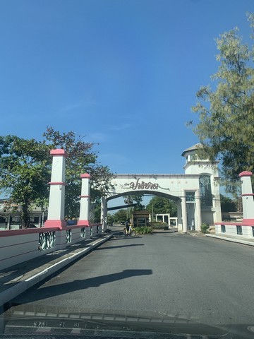 ขายถูกกว่าราคาประเมินกรมที่ดินขายถูก!!! ที่ดิน 75.9 ตร.ว.แปลงมุม ต่ำกว่าราคาประเมินกรมที่ดิน!!!  หมู่บ้านปาริชาติ คลองสี่ คลองหลวง ปทุมธานีขายถูกสุดๆ เพียง 1.39 ล้านบาท  *ถูกกว่าราคาประเมินกรมที่ดิน*รายละเอียดใกล้โรงเรียนสวนกุหลาบ รังสิตคลอง4 ตลาดสดคลอง4 โลตัสคลอง4หมู่บ้านปาริชาติ คลอง4  ( Parichart khlong 4 )ทำเลดีตัวโครงการบ้านอยู่หน้าโรงเรียนสวนกุหลาบ รังสิตคลอง4 ใกล้ตลาดส