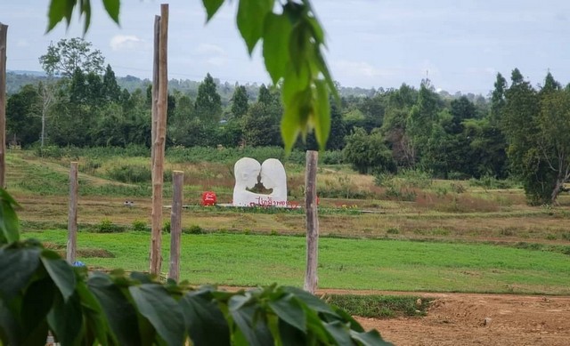 ขายที่ดินพร้อมสิ่งปลูกสร้างขนาด 92-1-68.3.ไร่ ติดถ.มิตรภาพ ต.ม่วงหวาน อ.น้ำพอง ใกล้ปากทางไปเขื่อนอุบลรัตน์ ขอนแก่น  ZE764