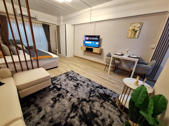 AOM 1420 ห้องทำใหม่ทั้งหมดขายถูก ทำเลทอง เดินทางสะดวก เลขห้อง 521/74 — ที่ นิรันดร์คอนโดเทล พัทยากลาง นิรันดร์ คอนโด พัทยากลาง ฝั่งทะเลห้องวิวสระ  ขนาดใหญ่ จุใจไปเลยยย  ไม่รับผ่อนตรงทุกกรณีเคสกู้ เอเจนยื่นวงเงินลูกค้าให้เรียบร้อย       1,290,000 Fully furnished size 37 sqm . Included balcony Transfer fee&tax : 50:50 ชื่อไทย /ชื่อบริษัท โควต้าต่างชาติเต็ม37 sqm-ตึก D ชั้น 4 วิวสระค่าส่วนกลาง 300 เดือนมีที่จอดรถ สระว่ายน้ำ ลิฟ