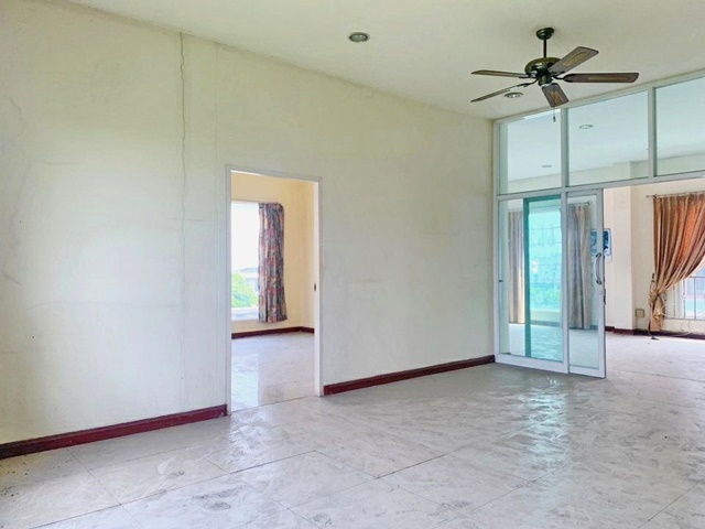 ติดถนน 3นอน 3น้ำ ให้เช่า อาคารพาณิชย์ 3 ชั้นบน เดอะวอล์ค ราชพฤกษ์ 500ม.ชั้น 3-5 38 ตร.วา. 450 ตร.ม. ตลาดพระราม5 1.9 กม. โกดังจอดรถ 15คัน