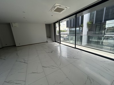 ขายโฮมออฟฟิศใหม่ 6 ชั้น โครงการ 