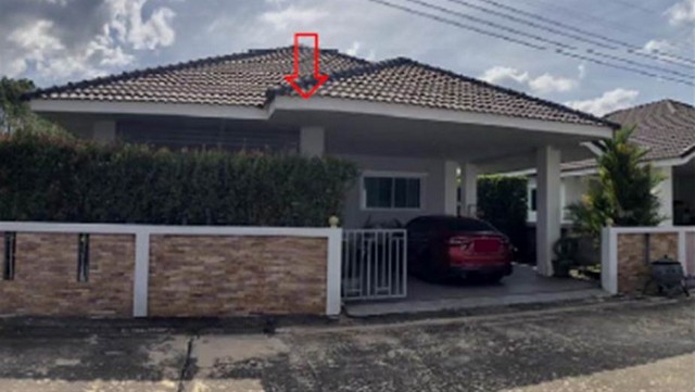   Code ID : PGPLK-LB-A-650033  ราคา  2,300,000   บาท ▸ เนื้อที่ 58.90 ตร.ว  พื้นที่ใช้สอย 102 ตร.ม.   ▸ 2 ห้องนอน 2 ห้องน้ำ    ▸ 2 ที่จอดรถ   บ้านหันไปทางทิศตะวันออกเฉียงเหนือ  พิกัดทรัพย์ : https://maps.app.goo.gl/KS92yyux6qDPWTQG9  สถานที่ใกล้เคียง ▸ใกล้  สถานีรถไฟกรุงเทพ ▸ใกล้  โลตัส พิษณุโลก 2 (ท่าทอง) ▸ใกล้  แม็คโคร พิษณุโลก 1 ▸ใกล้  ท่าอากาศยานพิษณุโลก  สอบถามเพิ่มเติม / นัดชม โทร. 097-419-5982(พลอย) โทร. 096-932-4624(ออมสิน) Line : @panaya (มี@ด้านหน้า)  ปรึกษาสิ�