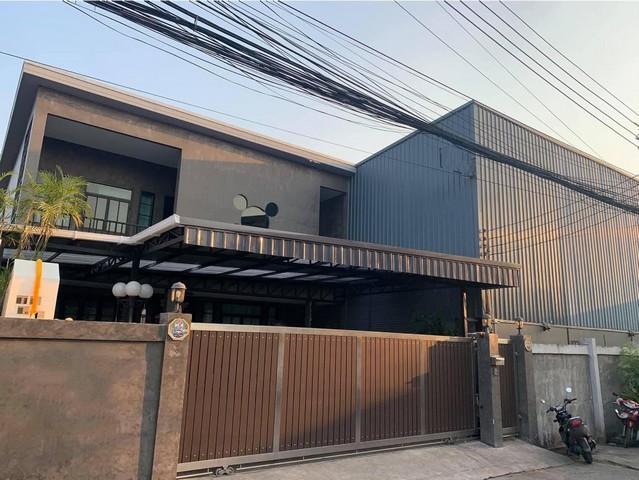 S2581 ขายบ้านพร้อมโกดัง เนื้อที่ 97 ย่านวงศ์สว่าง ใกล้บิ๊กซีวงศ์สว่าง