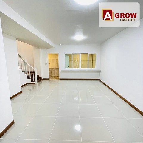 หมู่บ้านพฤกษา10 ซอย 37 ไทรน้อย นนทบุรี รีโนเวทใหม่พร้อมอยู่