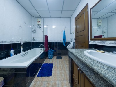 สามมุข เทอเรส คอนโดมิเนียม คอนโดหรู วิวสวย ริมทะเล ห้องมุม ขนาดใหญ่ เดินทางสะดวก ขนาดใหญ่กว่า