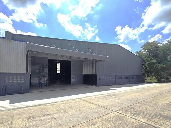 ให้เช่าอาคารโกดัง/คลังสินค้า พื้นที่ใช้สอย 850 ตร.ม ออฟฟิศ ถนนปทุม-บางเลน ตำบลคลองขวาง อำเภอไทรน้อย นนทบุรี ราคาเช่า 70,000 บ/ด