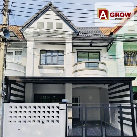 หมู่บ้าน ลภาวัน8 ซอย 12/1 หน้าบ้านไม่ติดใคร บ้านรีโนเวทใหม่พร้อมหิ้วกระเป๋าเข้าอยู่ได้เลย