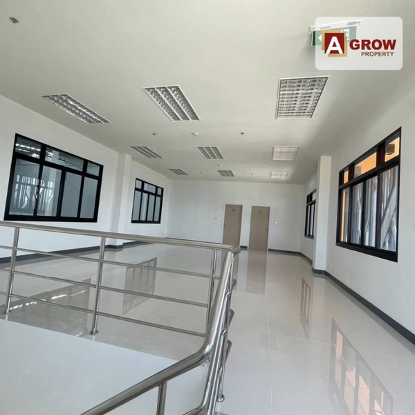 รงงานให้เช่า บางพลี คลองส่งน้ำ พื้นที่ 7,368 ตรม เหลืออยู่ 1 ห้องแล้วนะค่ะ พื้นที่สีม่วง