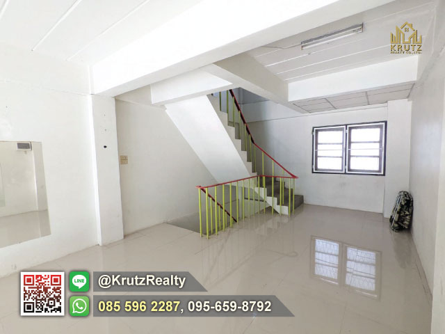 ขายอาคารพาณิชย์ 2 ชั้น 1 คูหา 2 ห้องนอน 2 ห้องน้ำ ราคาต่ำกว่าทุน ซอยมิตรภาพ 8 ต.ในเมือง อ.เมือง จ.นครราชสีมา