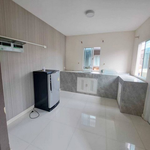 ให้เช่าบ้านเดี่ยว 2 ชั้น มบ.เดอะแพลนท์  คลองหลวง คลอง 2 ปทุมธานี  ใกล้ตลาดไท ม.ธรรมศาสตร์,ม.กรุงเทพ,รพ.ภัทร-ธนบุรี