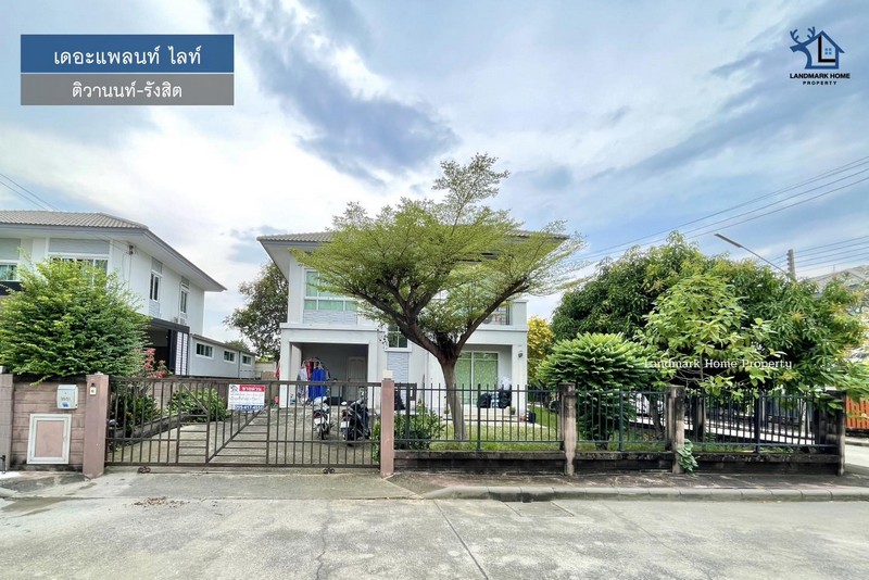 LM24-0316 เดอะแพลนท์ ไลท์ ติวานนท์-รังสิต บางกะดีบ้านเดี่ยวหลังมุมถูกสุดในโครงการหมู่บ้าน : #เดอะแพลนท์ไลท์ทำเล : #ติวานนท์-รังสิตพื้นที่ : 64.8 ตรว.ฟังก์ชั่น : 3 นอน 2 น้ำ 1 โถง 2 จอดเพียง : 3.59 ล้านบาทส่วนกลาง : 20 บาท/ตารางวาเดอะ แพลนท์ ไลท์ ติวานนท์-รังสิต ที่ตั้ง ถ.ติวานนท์-รังสิต ต.บางกะดี อ.เมืองปทุมธานี จ.ปทุมธานีสิ่งอำนวยความสะดวกสระว่ายน้ำ ฟิตเนส สวนหย่อม สนามเด็กเล่นรปภ. 24