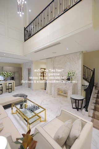 FOR RENT บ้าน ขาย/ให้เช่าบ้านเดี่ยวหรู 3 ชั้น พร้อมอยู่ เดอะ บูเลอวาร์ด เอกมัย (The Boulevard Ekkamai) 49.9 ตร.ว. 4 น 5 น้ำ 3 จอดรถ, ราคา 70 ล้านบาท ใหญ่ขนาด 50 ตร.ว. 450000 THB ไม่ไกลจาก ใกล้ รถไฟฟ้า BTS เอกมัย, ห้าง Emporium, ห้าง Emquartier, ห้าง